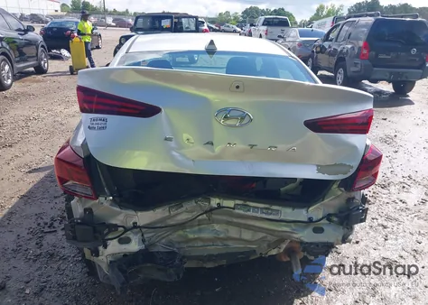 2019 Hyundai Elantra Sel from USA, damaged, VIN 5NPD84LF8KH466976